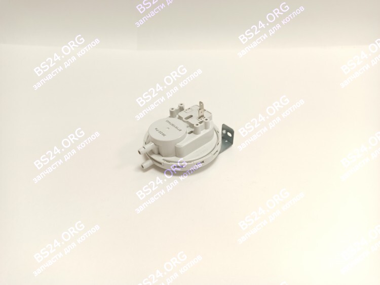 Реле давления воздуха (маностат) 36/20 Pa BOSCH WBN2000/WBN6000 12С/12H/18C/18H, BUDERUS U072 18/18K (87161567440) AP-036-020-63-HJ 